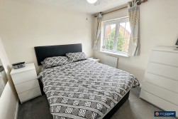 Upton Drive, Maple Park, Nuneaton, CV11 4GF