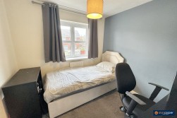 Upton Drive, Maple Park, Nuneaton, CV11 4GF