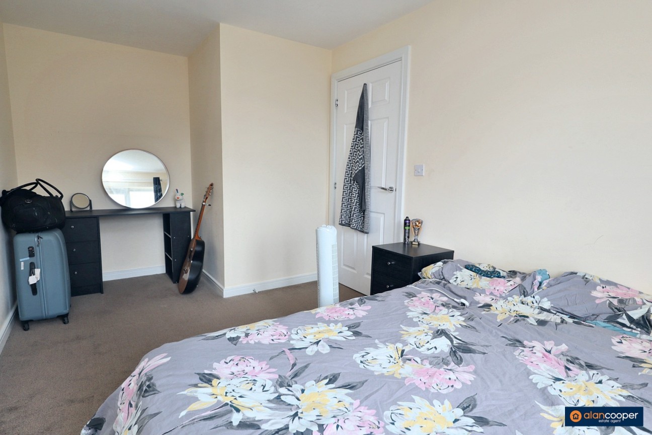 Kilbury Close, Royal Park, Nuneaton, CV11 6XD