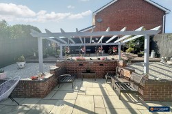 Helena Close, Manor Park, Nuneaton, CV10 7DF