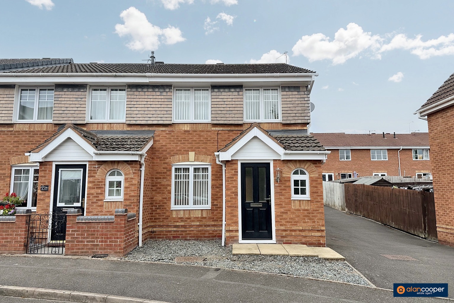 Chaytor Drive, Nuneaton, CV10 9ST