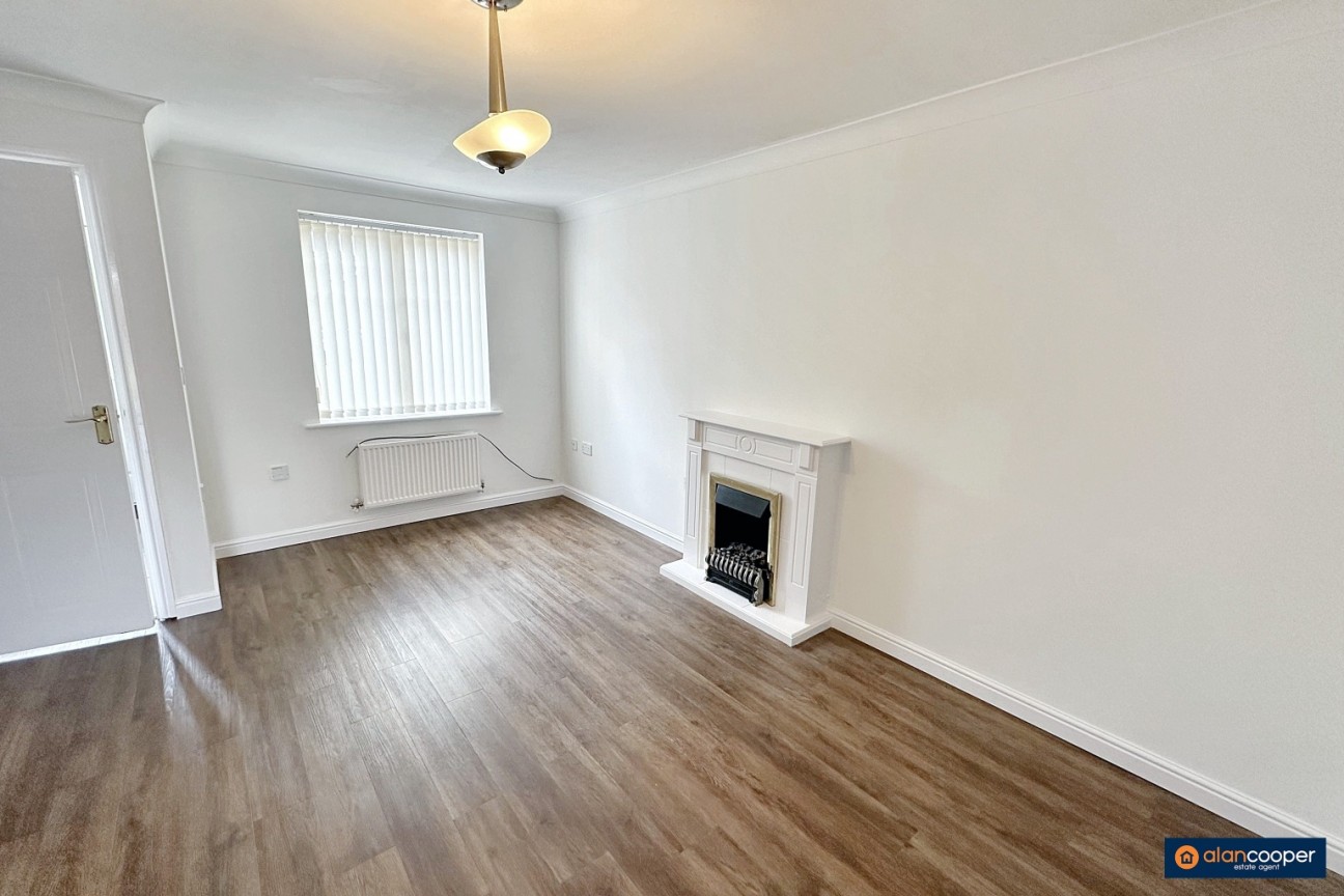 Chaytor Drive, Nuneaton, CV10 9ST