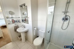 Moor Park Close, Thornhill, Nuneaton, CV11 6TX