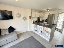 Broome Way, Galley Common, Nuneaton, CV10 9RJ