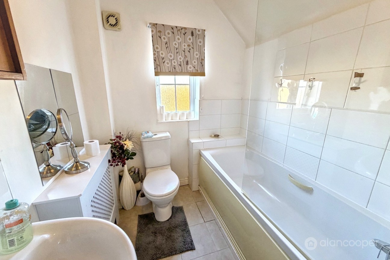 Marigold Walk, Bermuda Park, Nuneaton, CV10 7SW