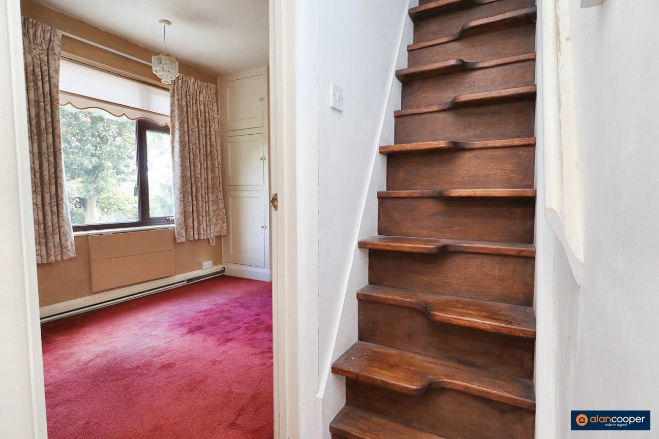 Castle Road, Weddington, Nuneaton, CV10 0EN