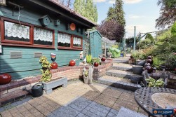 Castle Road, Weddington, Nuneaton, CV10 0EN