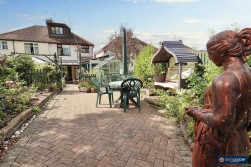 Castle Road, Weddington, Nuneaton, CV10 0EN
