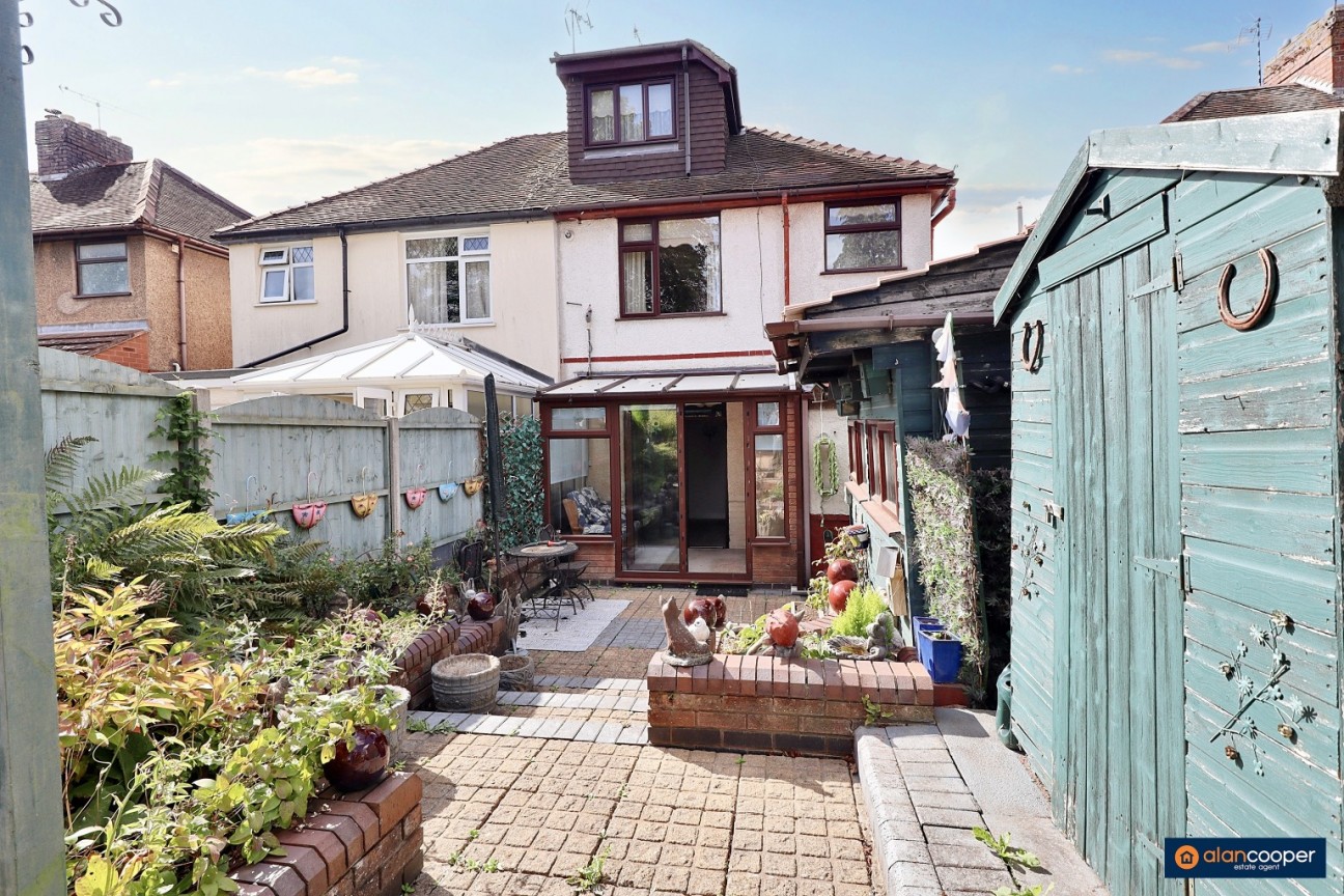 Castle Road, Weddington, Nuneaton, CV10 0EN