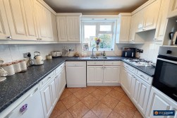 Choyce Close, Atherstone, CV9 3AY