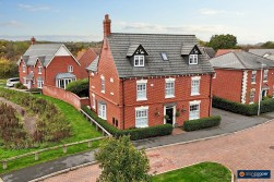 Adderley Avenue, Church Fields, Weddington, Nuneaton, CV10 0DQ