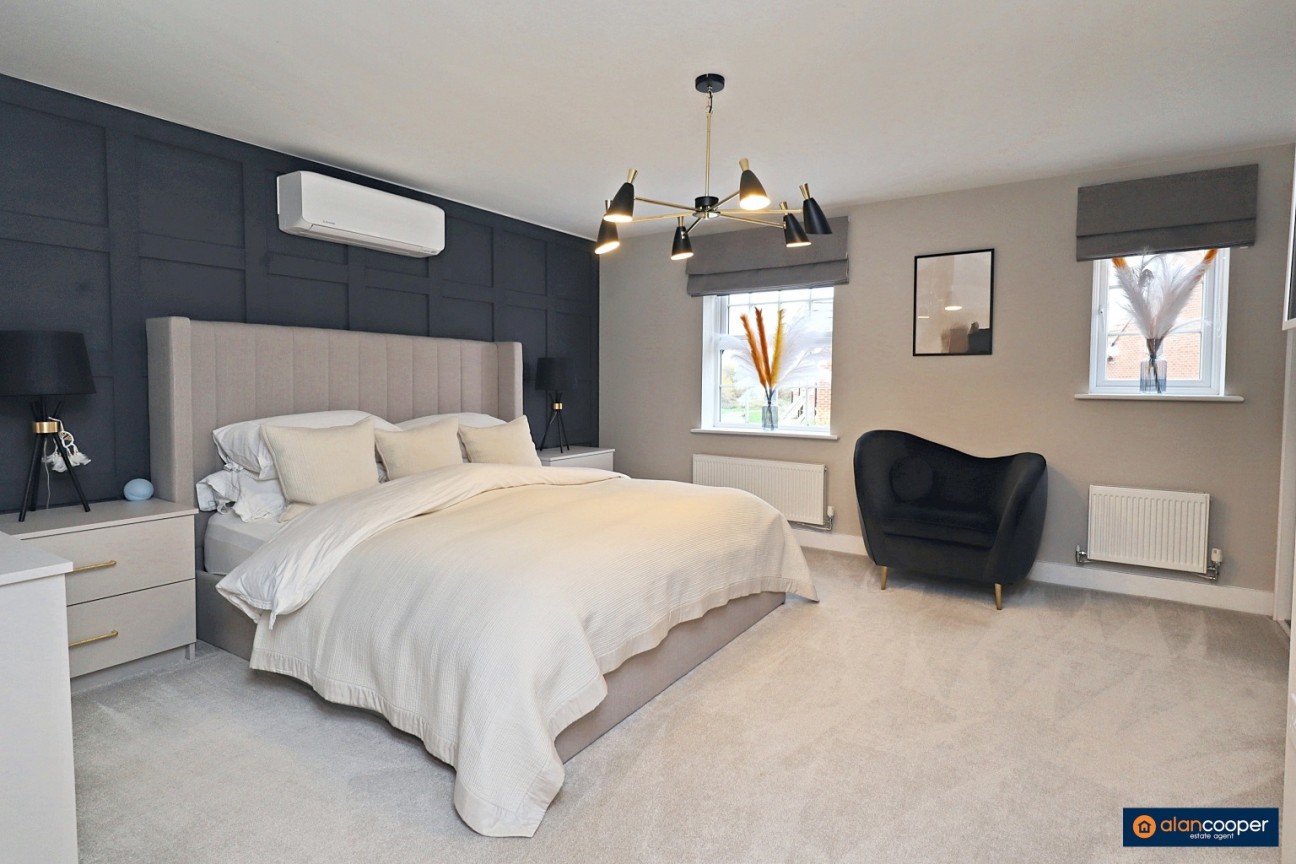 Adderley Avenue, Church Fields, Weddington, Nuneaton, CV10 0DQ