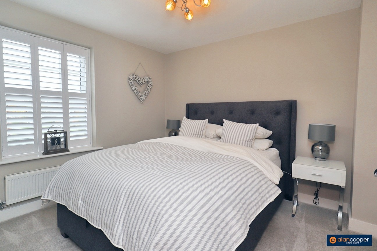 Adderley Avenue, Church Fields, Weddington, Nuneaton, CV10 0DQ