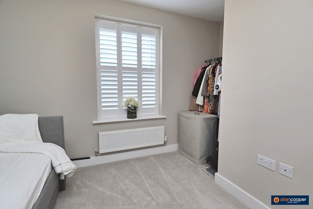 Adderley Avenue, Church Fields, Weddington, Nuneaton, CV10 0DQ