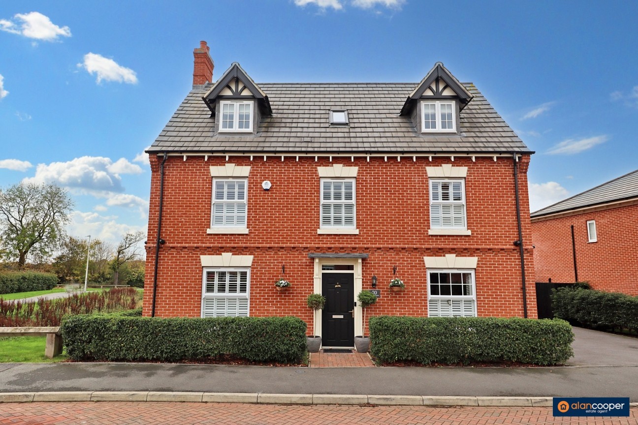 Adderley Avenue, Church Fields, Weddington, Nuneaton, CV10 0DQ