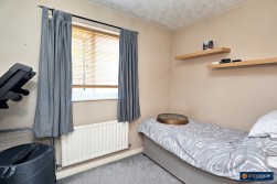 Kenilworth Drive, Weavers Green, Nuneaton, CV11 5XP