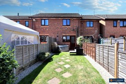 Kenilworth Drive, Weavers Green, Nuneaton, CV11 5XP