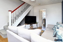 Kenilworth Drive, Weavers Green, Nuneaton, CV11 5XP