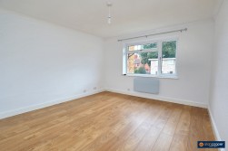 Simon Close, Attleborough, Nuneaton, CV11 4JR