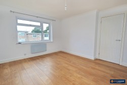 Simon Close, Attleborough, Nuneaton, CV11 4JR