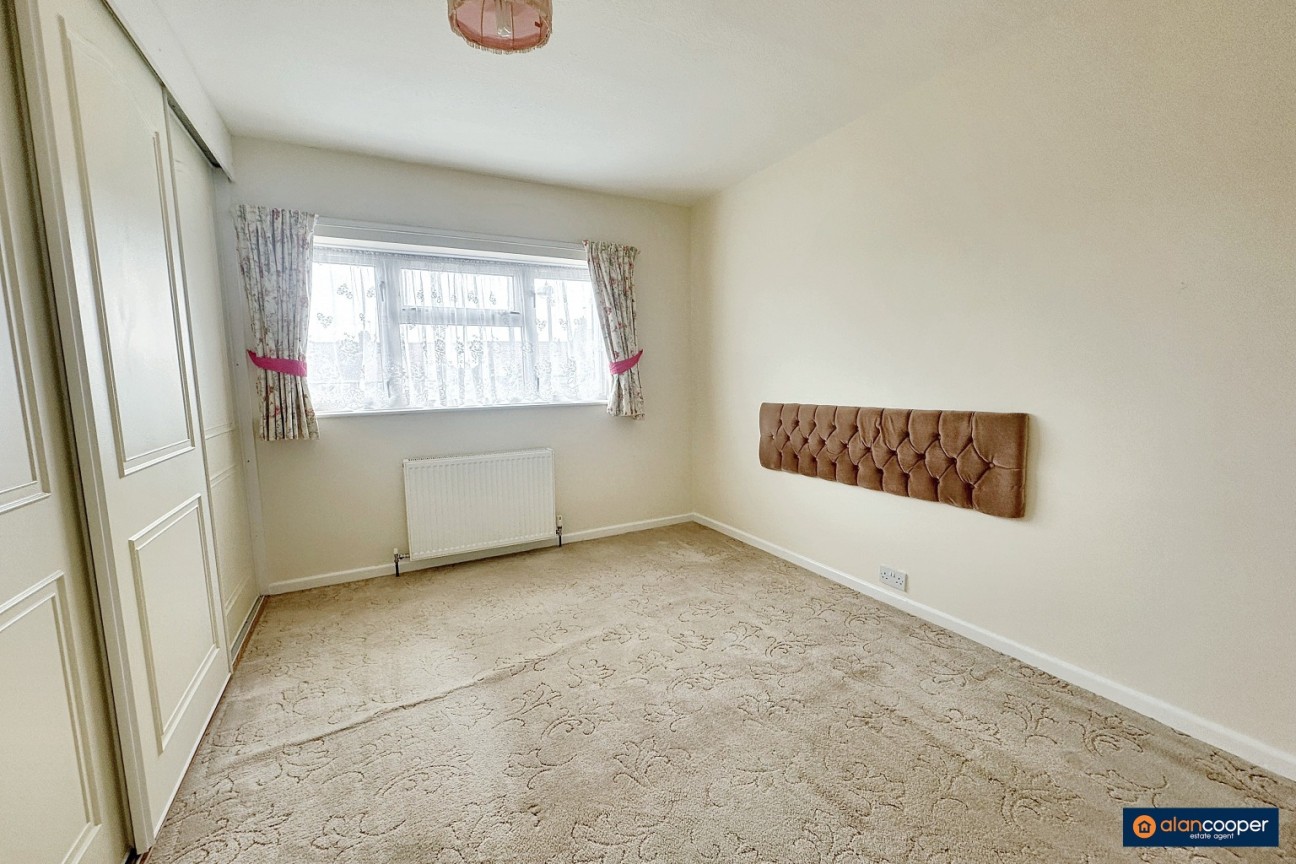 Bradestone Road, Nuneaton, CV11 4QS