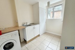 Bradestone Road, Nuneaton, CV11 4QS