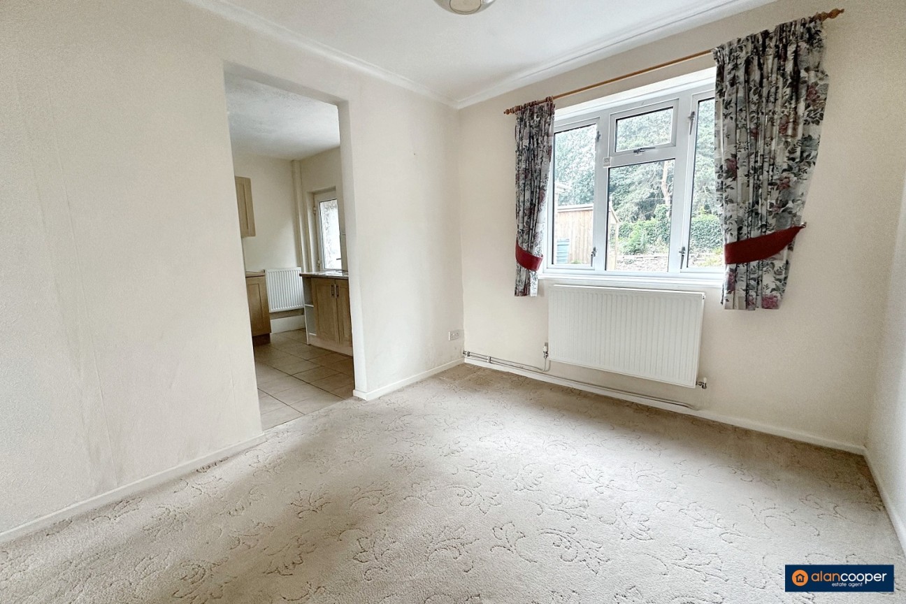 Bradestone Road, Nuneaton, CV11 4QS