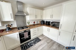 Millers Way, Windmill Heights, Nuneaton, CV10 0JF