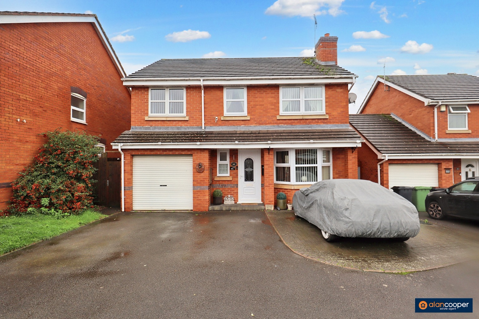Kiln Close, Manor Park, Nuneaton, CV10 7RZ