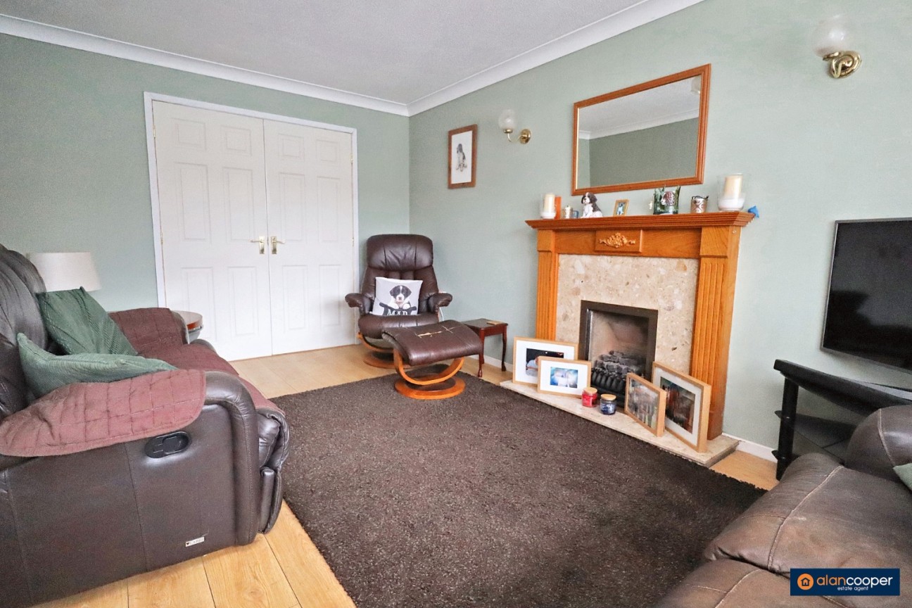 Kiln Close, Manor Park, Nuneaton, CV10 7RZ