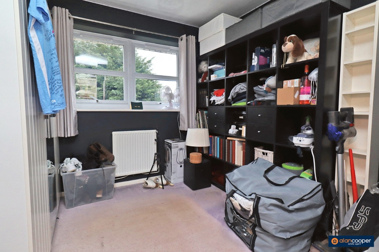 Kiln Close, Manor Park, Nuneaton, CV10 7RZ