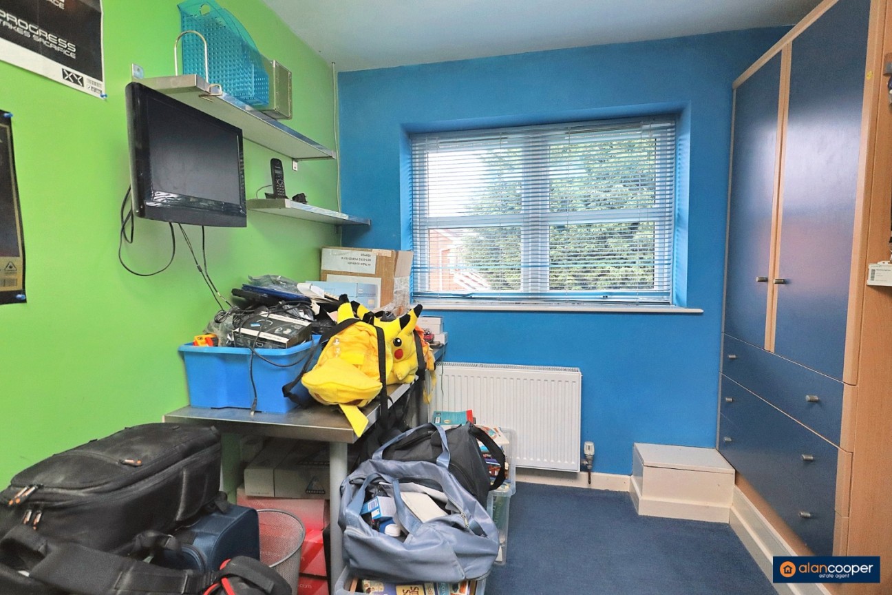 Kiln Close, Manor Park, Nuneaton, CV10 7RZ