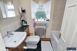 Kiln Close, Manor Park, Nuneaton, CV10 7RZ