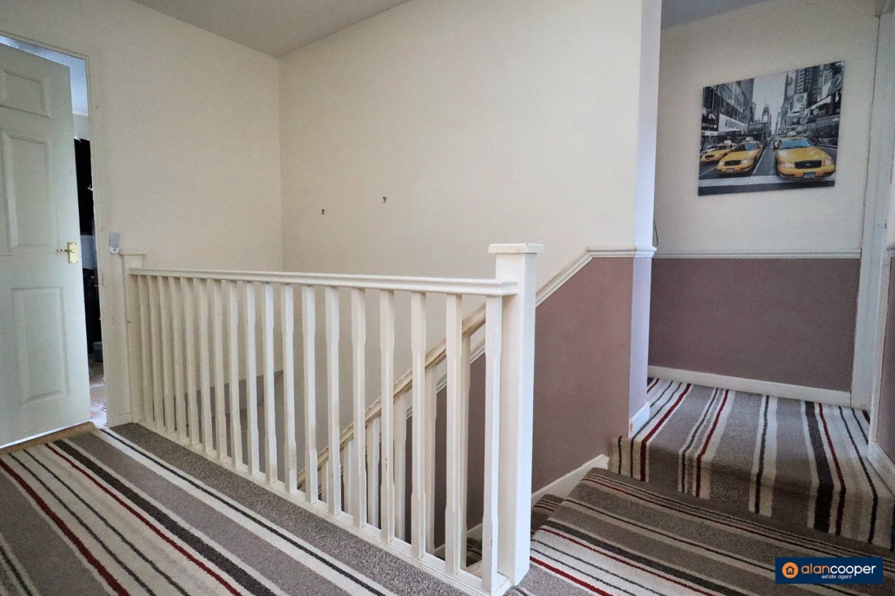 Kiln Close, Manor Park, Nuneaton, CV10 7RZ