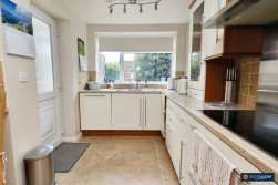 Thirlmere Avenue, St Nicolas Park, Nuneaton, CV11 6HT