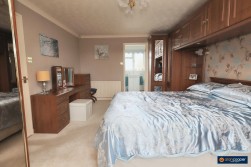 Thirlmere Avenue, St Nicolas Park, Nuneaton, CV11 6HT