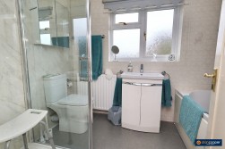 Thirlmere Avenue, St Nicolas Park, Nuneaton, CV11 6HT