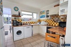 Ventnor Street, Weddington, Nuneaton, CV10 0BS