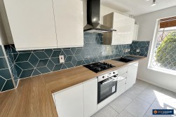 Snowshill Close, Maple Park, Nuneaton, CV11 4XQ