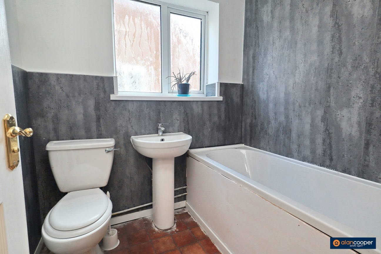 Tudor Road, Nuneaton, CV10 9EF