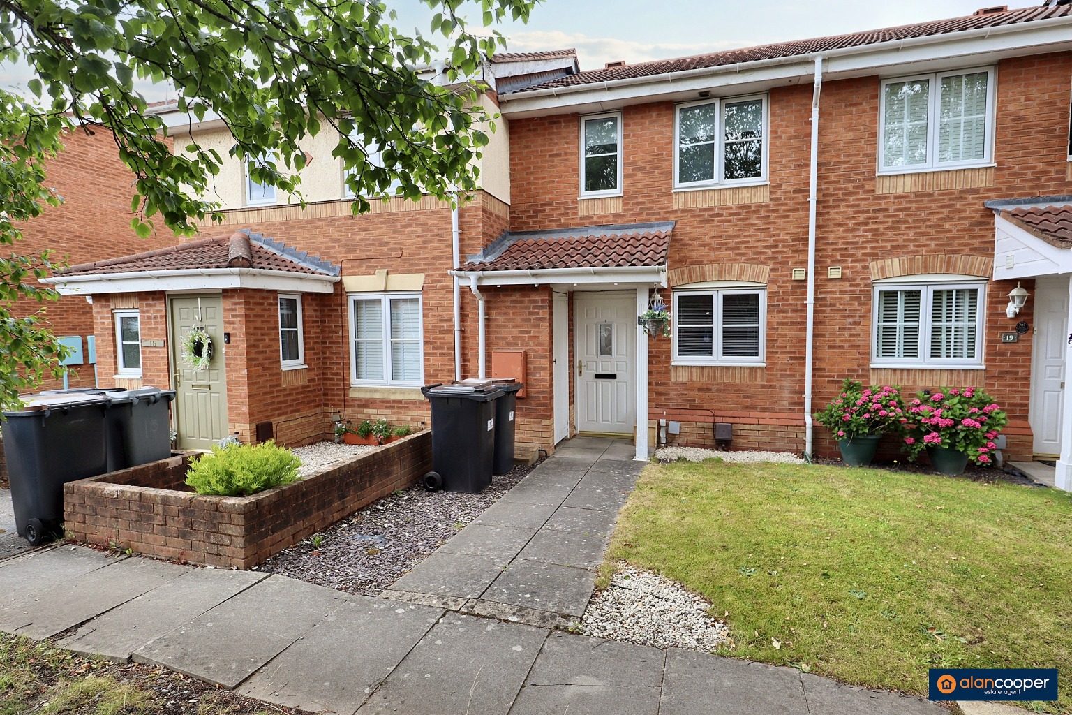 Reuben Avenue, The Shires, Nuneaton, CV10 9SN