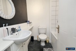 Reuben Avenue, The Shires, Nuneaton, CV10 9SN