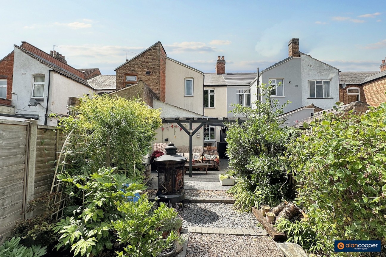 Gadsby Street, Attleborough, Nuneaton, CV11 4NZ