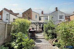 Gadsby Street, Attleborough, Nuneaton, CV11 4NZ