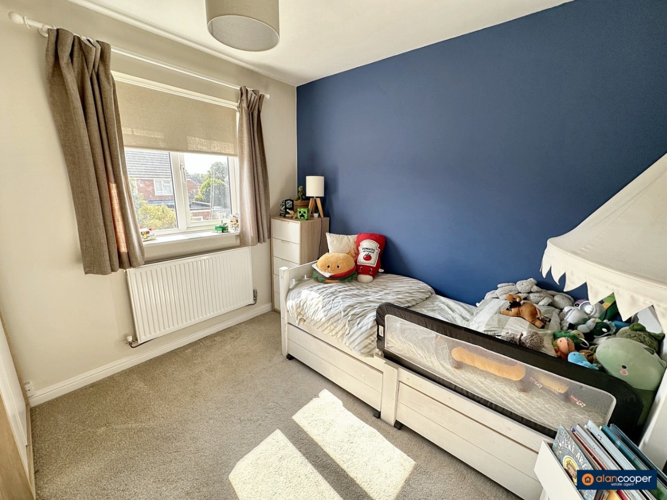 Packwood Close, Maple Park, Nuneaton, CV11 4GG