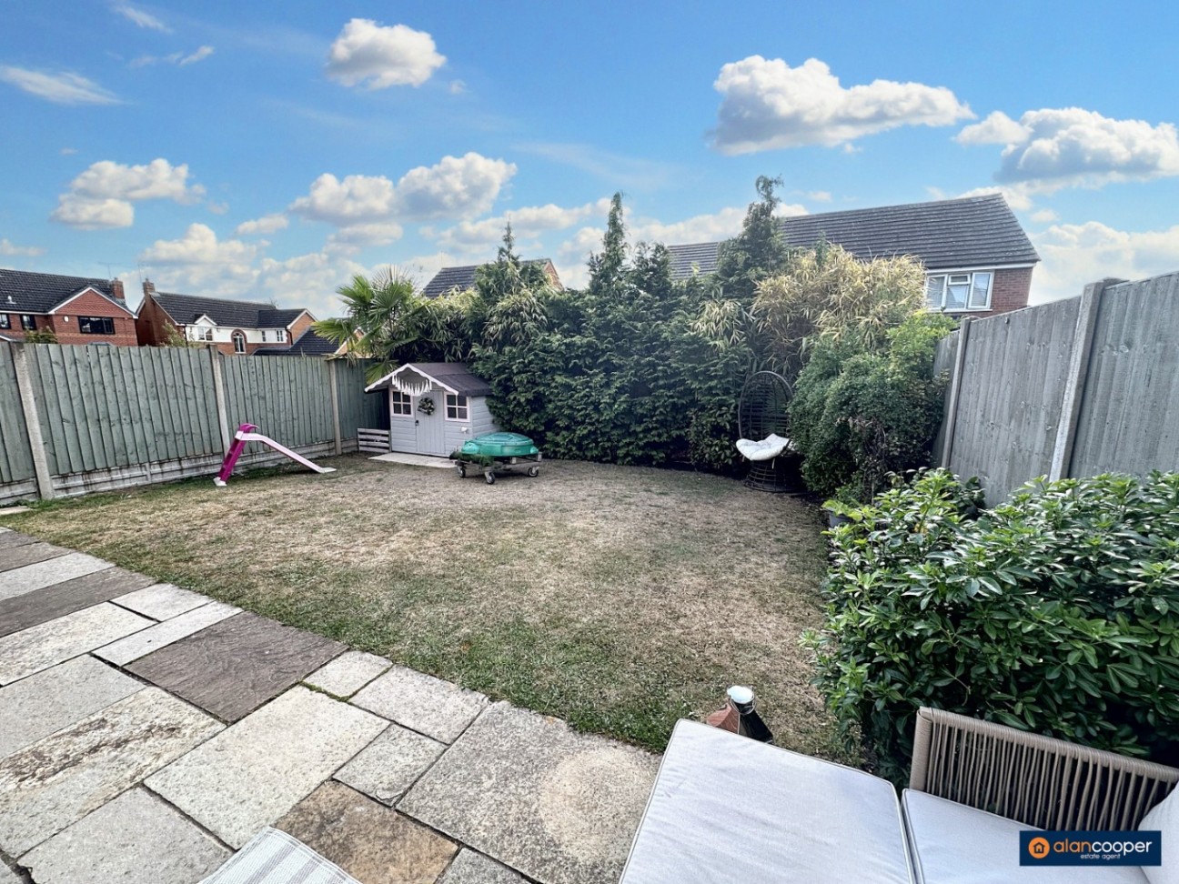 Packwood Close, Maple Park, Nuneaton, CV11 4GG