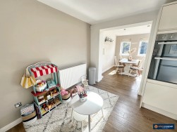 Packwood Close, Maple Park, Nuneaton, CV11 4GG