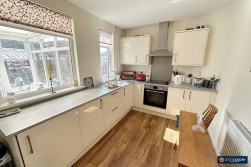 Waverley Avenue, Attleborough, Nuneaton, CV11 4RS
