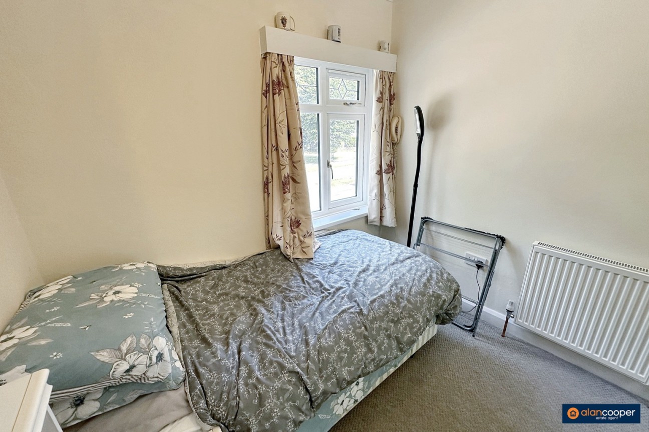 Waverley Avenue, Attleborough, Nuneaton, CV11 4RS