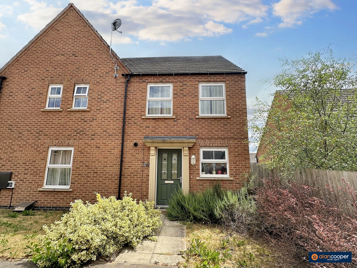 Hazel Road, Nuneaton, CV10 9HL